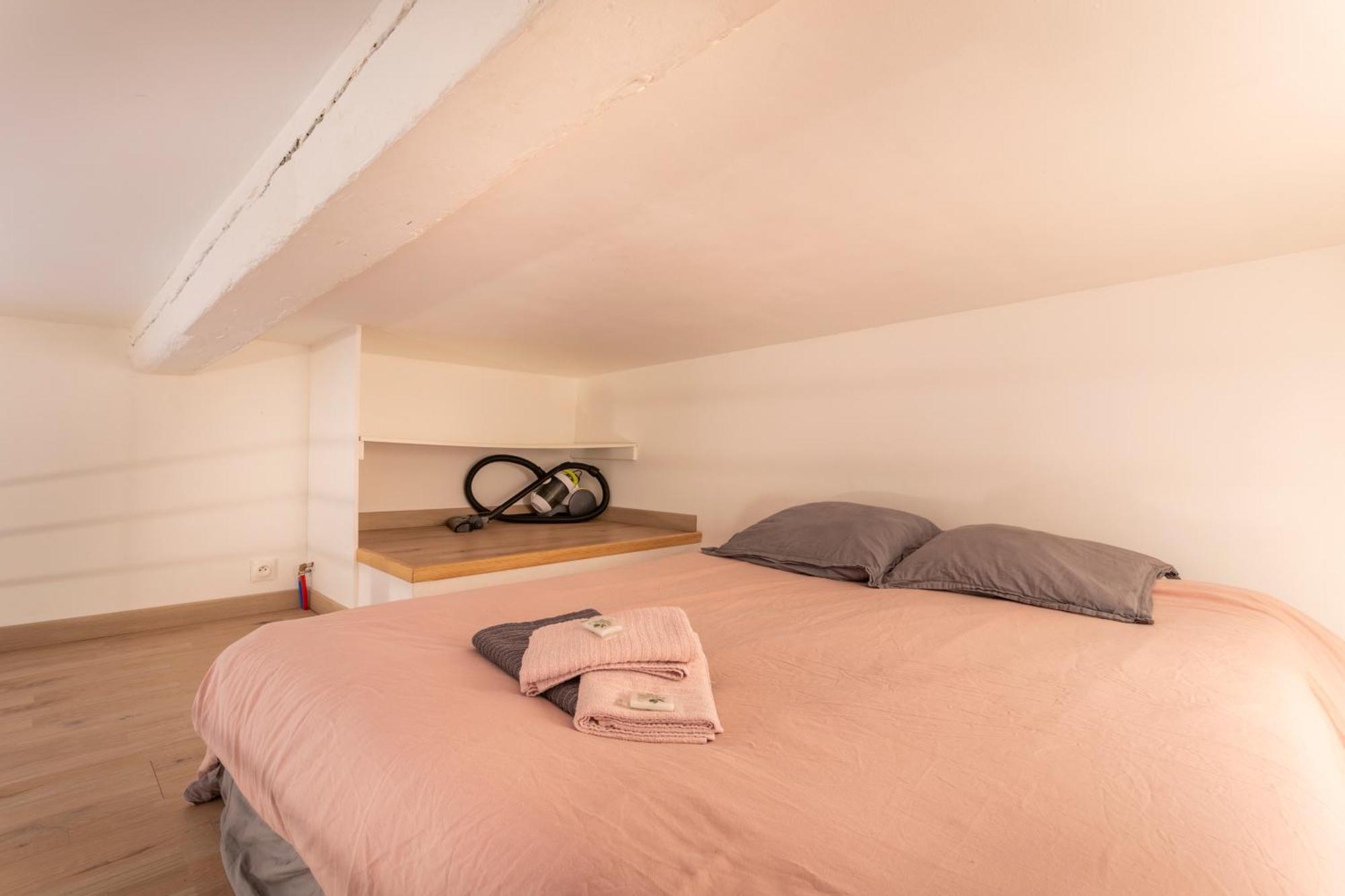 Studio Cardeurs Aix-en-Provence Extérieur photo